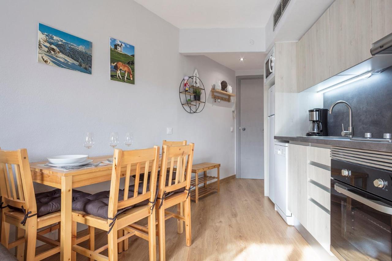 Acogedor Apartamento Baqueira 1500 バケイラ・ベレット エクステリア 写真