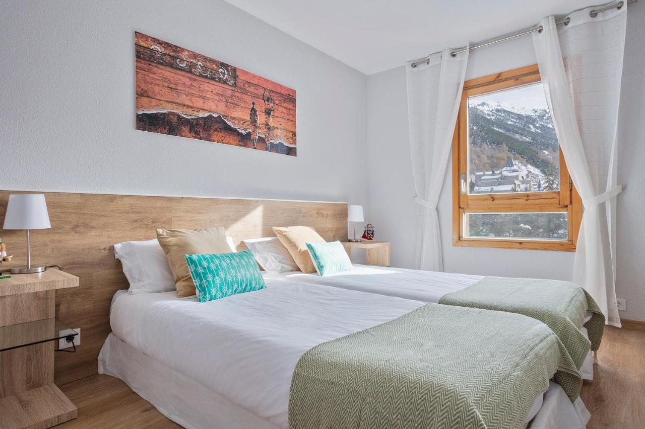 Acogedor Apartamento Baqueira 1500 バケイラ・ベレット エクステリア 写真