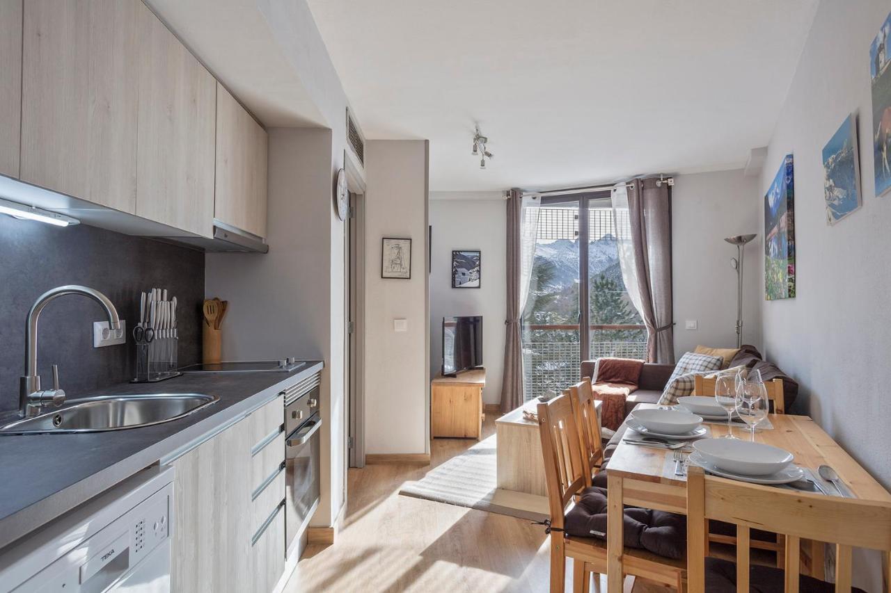 Acogedor Apartamento Baqueira 1500 バケイラ・ベレット エクステリア 写真